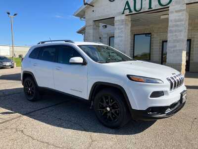 2016 Jeep Cherokee, $9995. Photo 1
