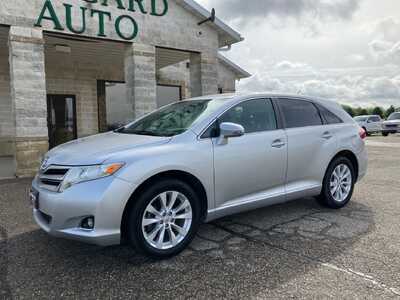 2013 Toyota Venza, $10395. Photo 3