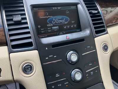 2015 Ford Taurus, $10995. Photo 8
