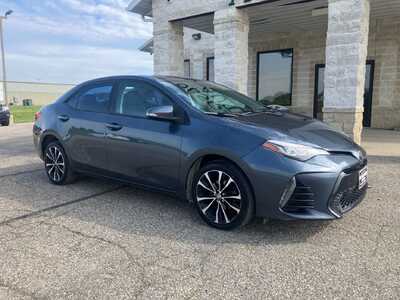 2017 Toyota Corolla SE AT's photo