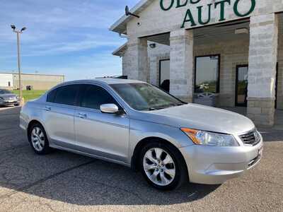 2010 Honda Accord, $7495. Photo 1