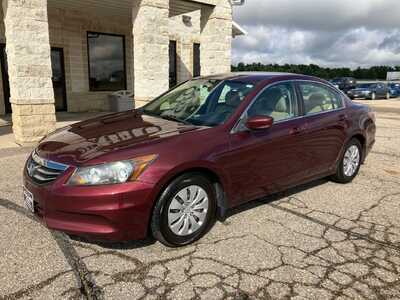 2012 Honda Accord, $7595. Photo 3