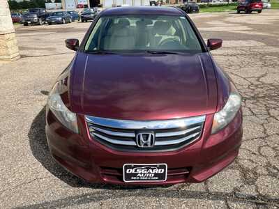2012 Honda Accord, $7595. Photo 5