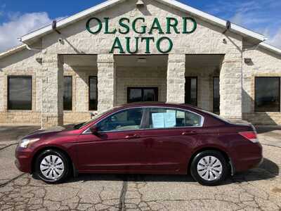 2012 Honda Accord, $7595. Photo 9