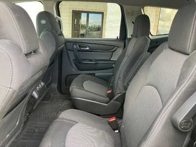 2016 Chevrolet Traverse, $9395. Photo 7