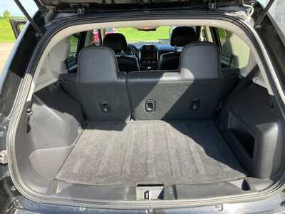 2017 Jeep Compass, $9995. Photo 10