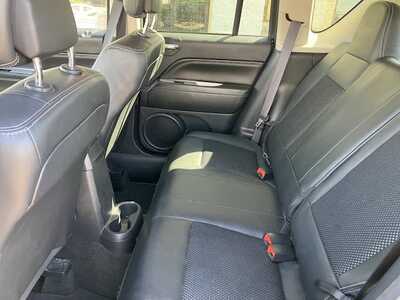 2017 Jeep Compass, $9995. Photo 9