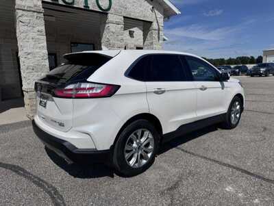 2019 Ford Edge, $14495. Photo 2
