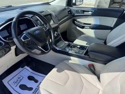 2019 Ford Edge, $14495. Photo 7