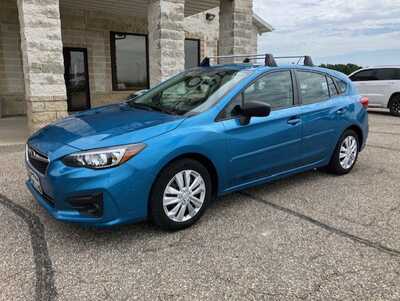 2018 Subaru Impreza, $9195. Photo 3