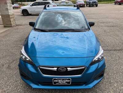 2018 Subaru Impreza, $9195. Photo 5
