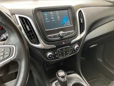 2018 Chevrolet Equinox, $12595. Photo 8