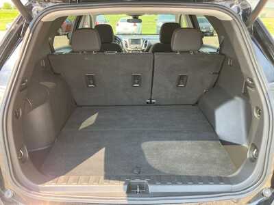 2022 Chevrolet Equinox, $17595. Photo 10