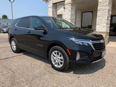 2022 Chevrolet Equinox, $17595. Photo 1
