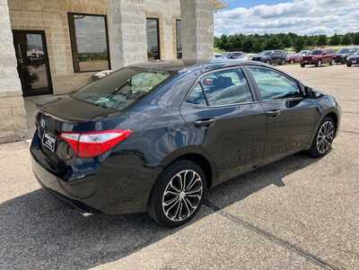 2016 Toyota Corolla, $8995. Photo 2