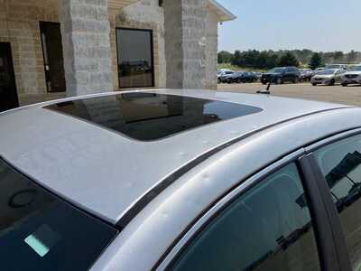 2014 Chevrolet Impala, $8295. Photo 7