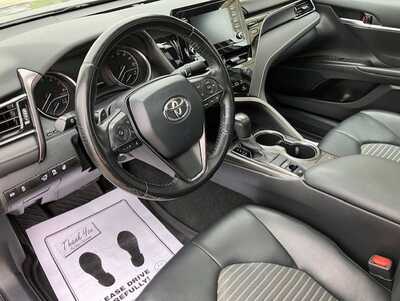 2021 Toyota Camry, $17995. Photo 8