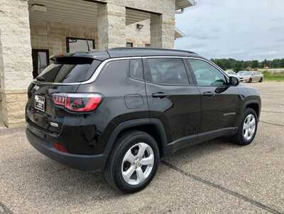 2020 Jeep Compass, $14995. Photo 2