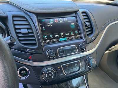 2019 Chevrolet Impala, $12995. Photo 9