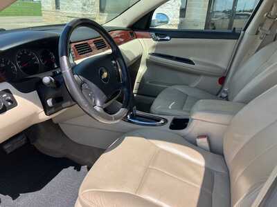 2009 Chevrolet Impala, $4295. Photo 7