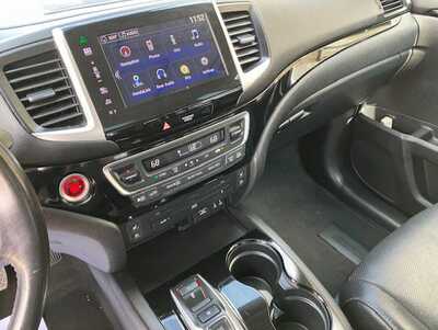 2016 Honda Pilot, $13695. Photo 10
