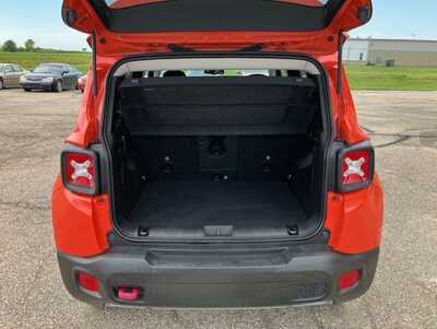 2021 Jeep Renegade, $14695. Photo 10