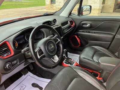 2021 Jeep Renegade, $14695. Photo 7