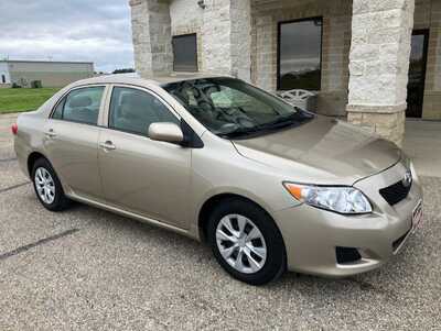 2010 Toyota Corolla, $6395. Photo 1