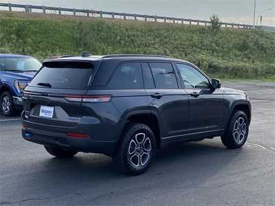 2023 Jeep Grand Cherokee, $59989. Photo 5