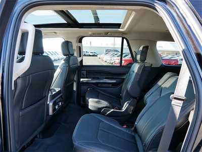 2021 Ford Expedition, $44499. Photo 5