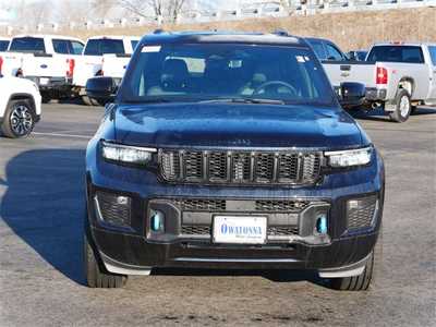 2024 Jeep Grand Cherokee, $53599. Photo 11