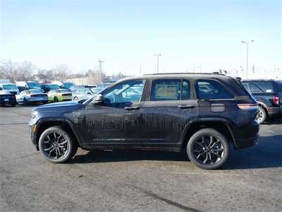 2024 Jeep Grand Cherokee, $53599. Photo 2
