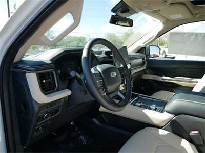 2024 Ford Expedition, $90432. Photo 8