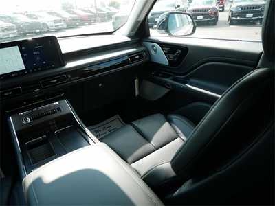 2025 Lincoln Aviator, $68706. Photo 11