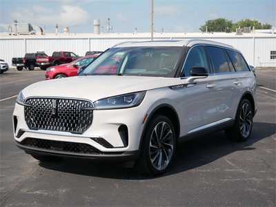 2025 Lincoln Aviator, $68706. Photo 1