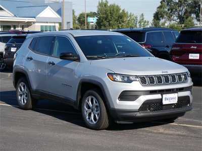 2025 Jeep Compass, $26987. Photo 5