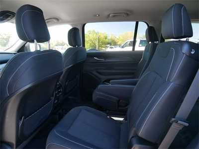 2023 Jeep Grand Cherokee L, $28499. Photo 8