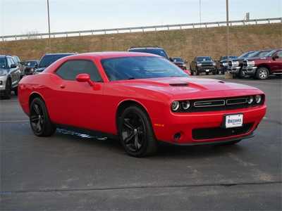 2015 Dodge Challenger, $16999. Photo 5