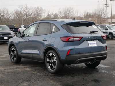 2025 Ford Escape, $37351. Photo 2