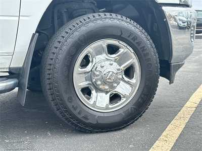 2022 RAM 3500 Crew Cab, $35999. Photo 7