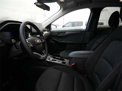2025 Ford Escape, $32088. Photo 8