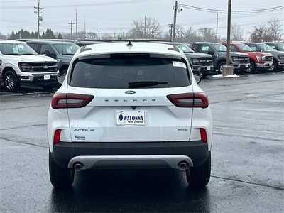 2025 Ford Escape, $30700. Photo 5