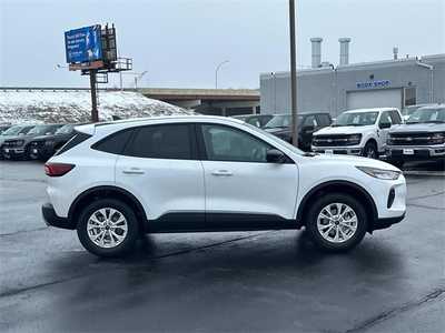 2025 Ford Escape, $30700. Photo 8