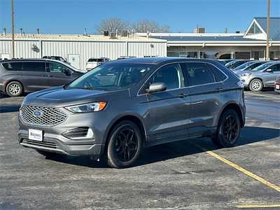 2023 Ford Edge, $22999. Photo 2