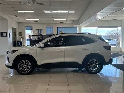 2025 Ford Escape, $35916. Photo 2
