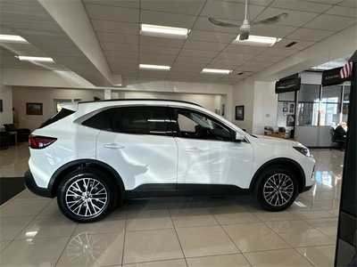 2025 Ford Escape, $35916. Photo 8