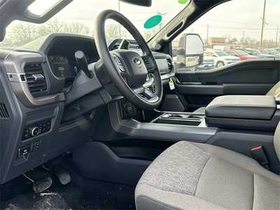 2025 Ford F150 Crew Cab, $59907. Photo 8