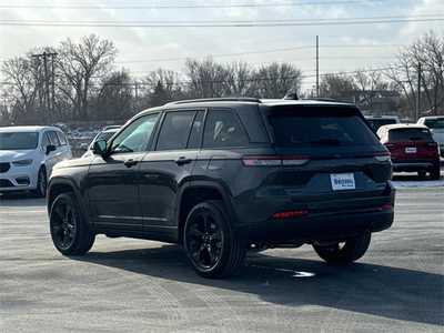 2025 Jeep Grand Cherokee, $47655. Photo 2