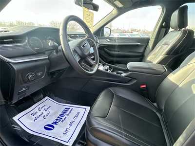 2025 Jeep Grand Cherokee, $47655. Photo 8