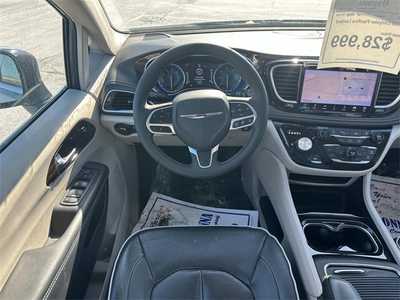 2023 Chrysler Pacifica, $27999. Photo 11